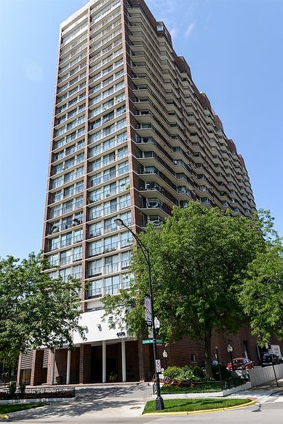 1st image of 4170 N Marine Dr APT 23C