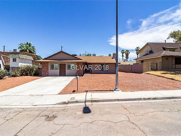 2nd image of 2965 Boise St