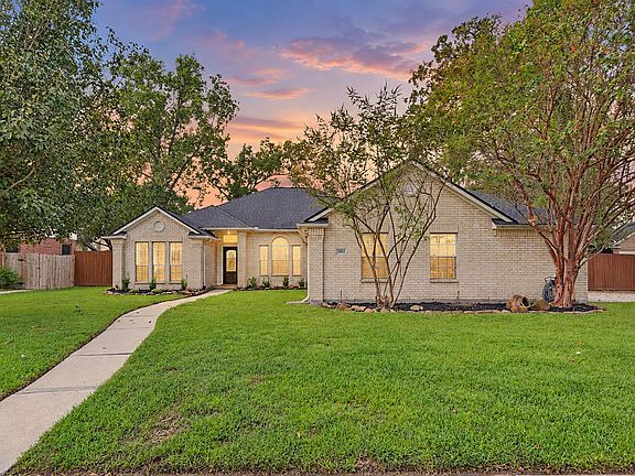 2nd image of 29823 Spring Acres Dr