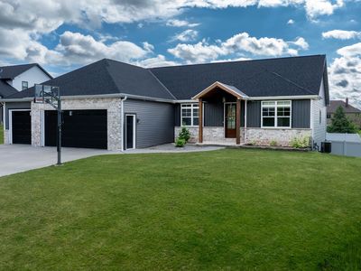 1871 Dallas Ln, De Pere, WI, 54115