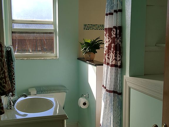 2nd image of 1819 59th St S
