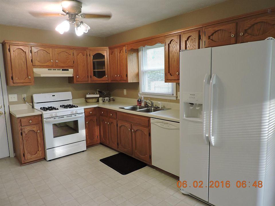 1st image of 131 Sugar Creek Ln