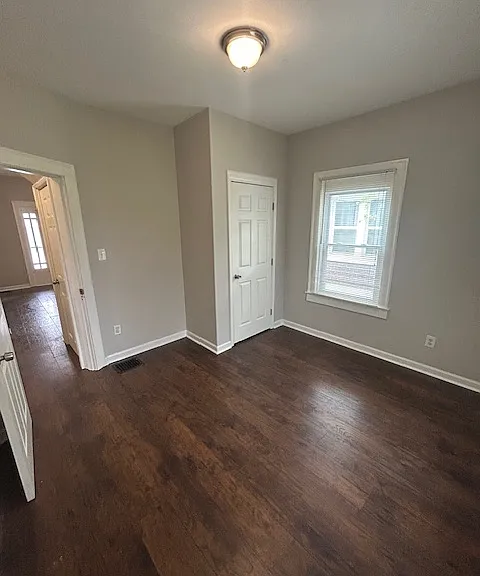 2209 S Shelby St — Photo 3