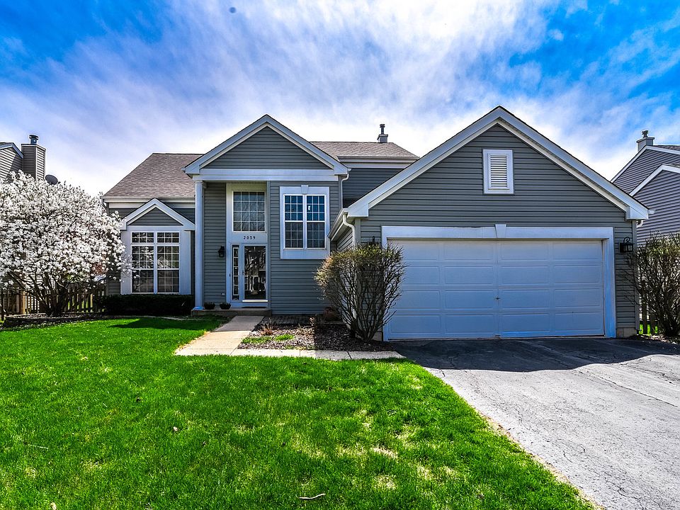 1st image of 2039 Grovetown Dr
