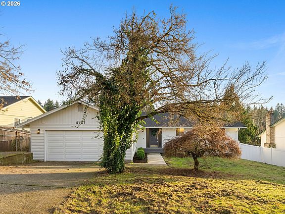 3rd image of 3701 NE 35th St