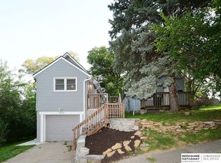 4008 Decatur St, Omaha, NE 68111