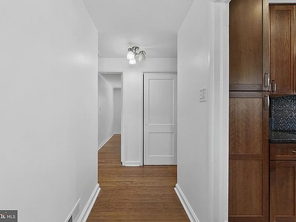 4th image of 4114 Orchard Dr