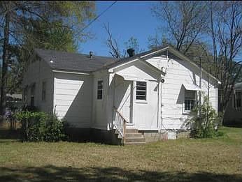 2nd image of 709 Braden St