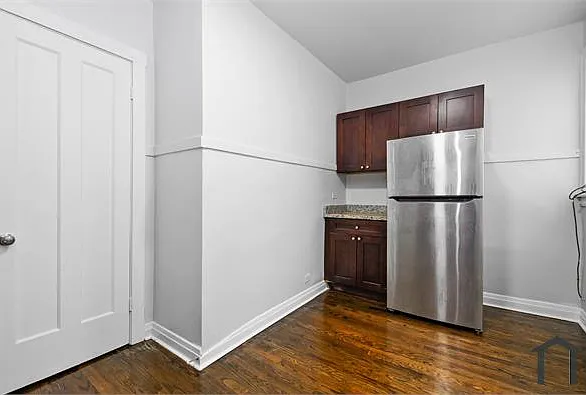 2 bed, $1,269 — Photo 3