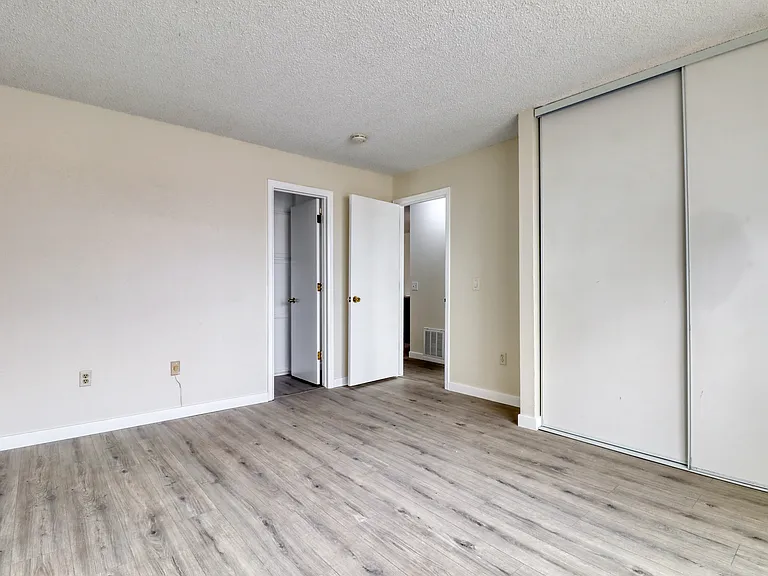 4460 S Pitkin St #117 — Photo 10