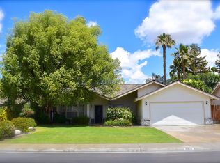 9816 Treetop Ave, Bakersfield, CA