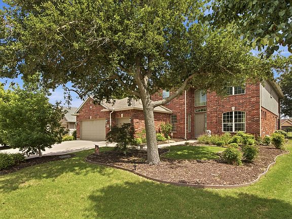 4th image of 9601 Grandview Dr