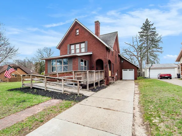 2525 Boulevard Dr SW, Wyoming, MI 49519