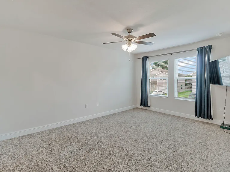 6356 Grove Park Dr — Photo 45