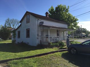 1101 West St, Radford, VA 24141