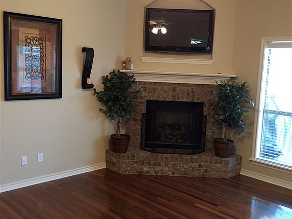 5th image of 11057 Westhaven Cir