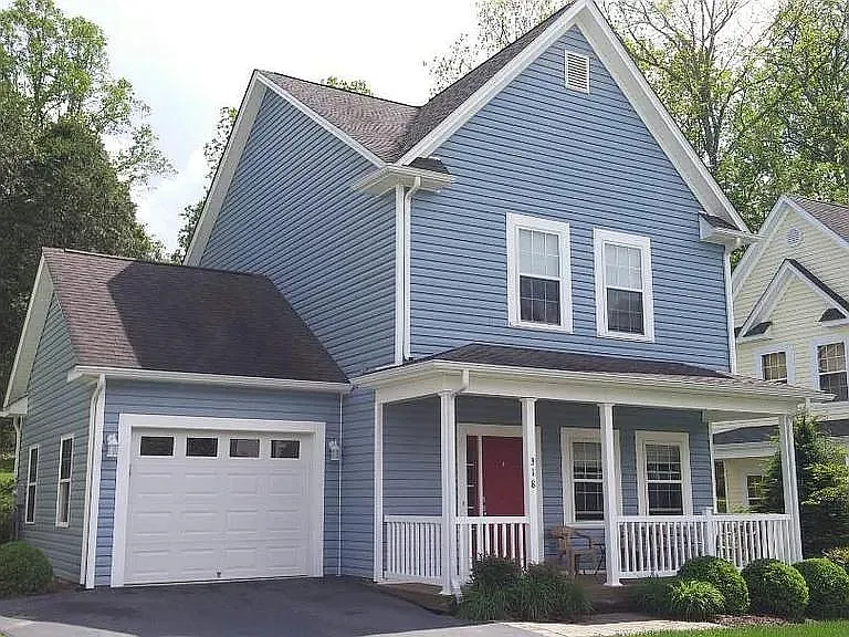 318 Courtney Cir