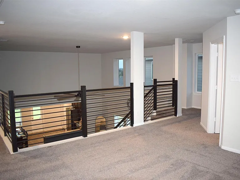 1523 Alpine Dr — Photo 21
