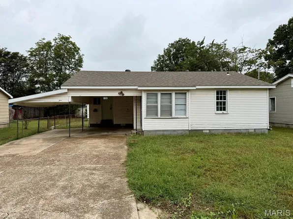 2015 Arkansas Ave, Poplar Bluff, MO 63901
