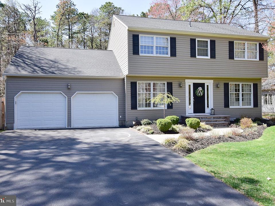 1st image of 29 Little John Dr
