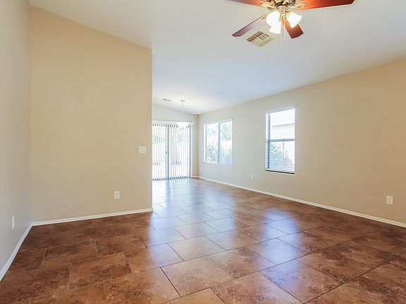 4th image of 13153 W Fairmont Ave