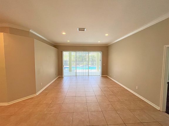 4th image of 10308 Carroll Cove Pl