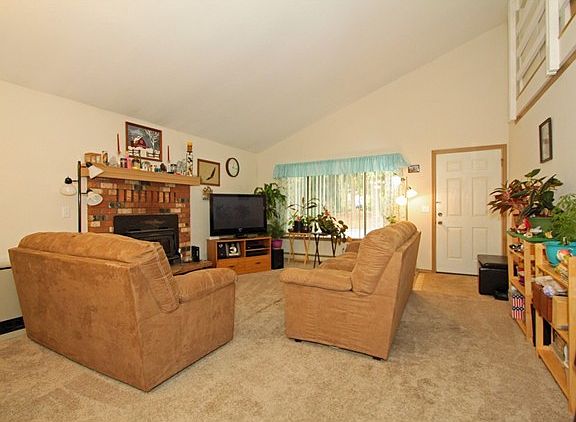 2nd image of 770 SW Harrier Cir