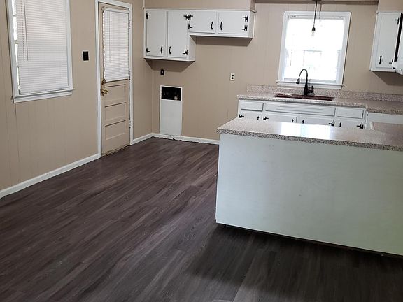 2nd image of 4368 Windward Dr