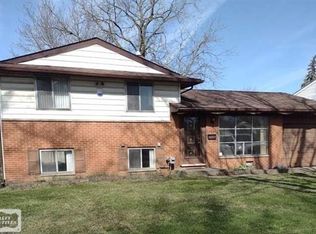 39845 Parklawn Dr, Sterling Heights, MI 48313