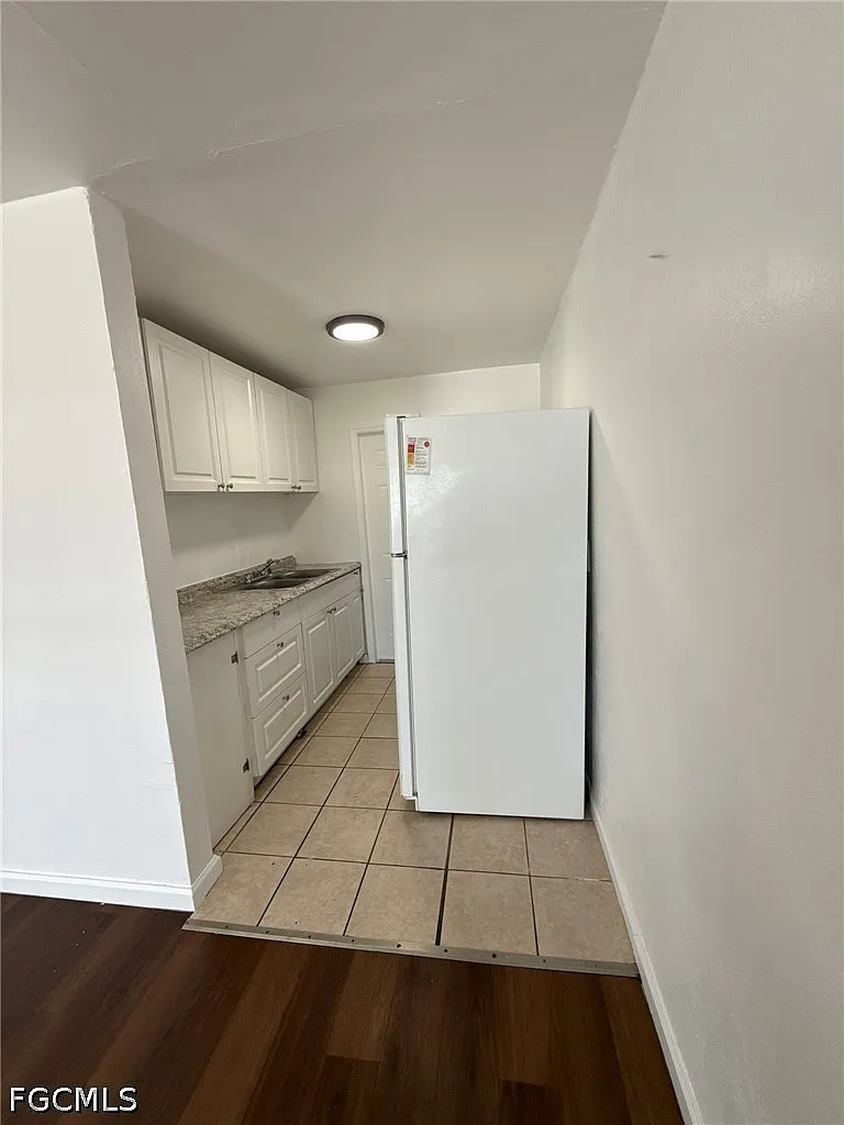 2 bed, 1.0 bath, 580 sqft, $1,200 — Photo 3