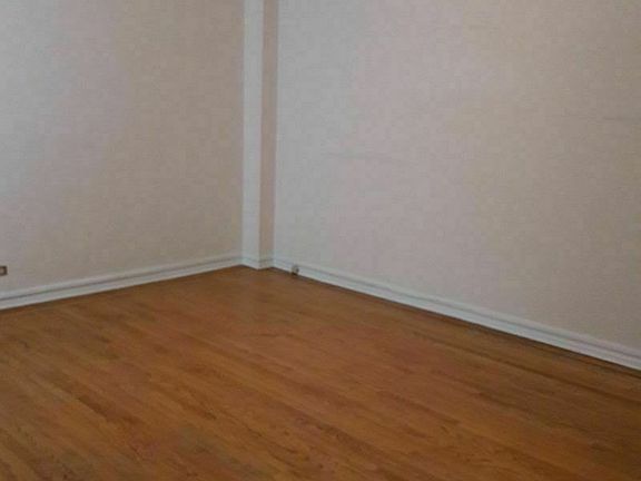 5th image of 70-11 108th St #1E