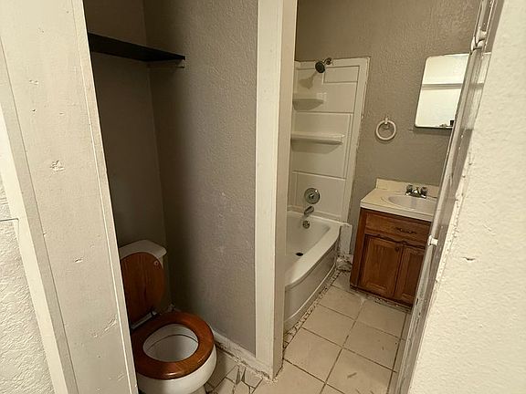 5th image of 3510 Alabama Ave #1