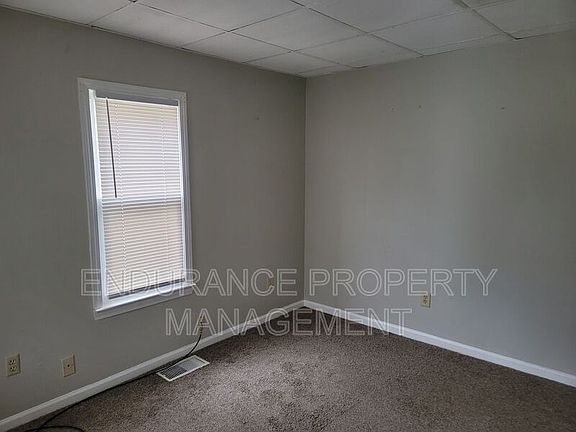 3rd image of 2209 Roosevelt Blvd