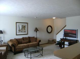 143 Meadowcreek Dr UNIT J, Wadsworth, OH 44281