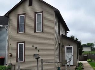 205 Jefferson St, Newark, OH 43055