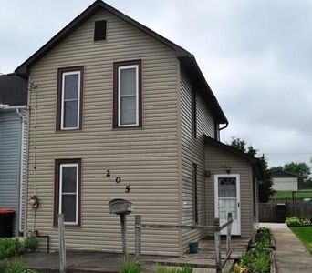 205 Jefferson St, Newark, OH, 43055