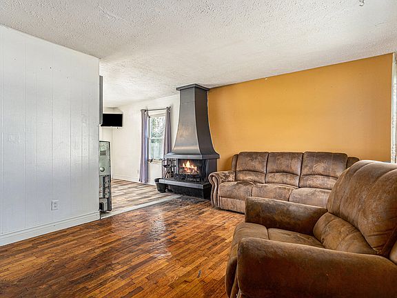 4th image of 265 Ardmoor Dr