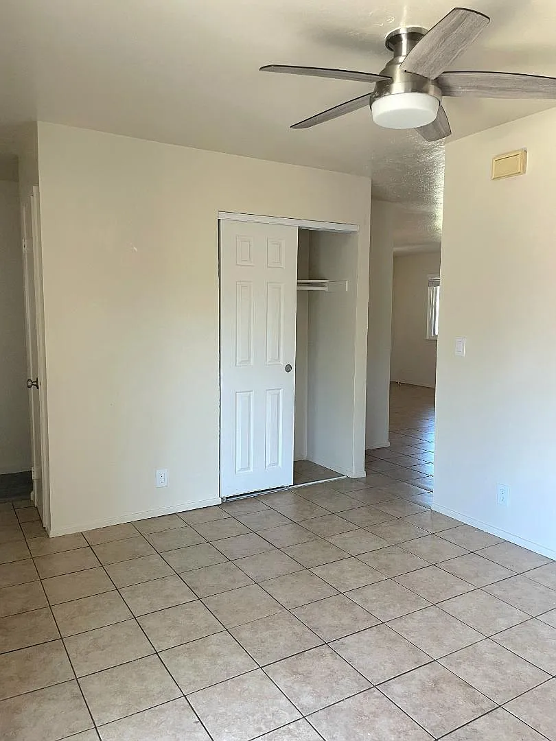 820 Welburn Ave — Photo 3