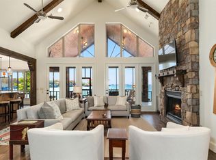 360 Saint Andrews Dr, Mabank, TX 75156