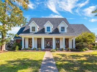 1057 Laura Cir, Sulphur, LA 70663