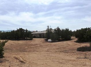 11875 Belmont Rd, Oak Hills, CA 92344