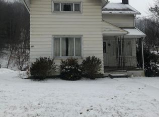 75 River Rd, Weedville, PA 15868