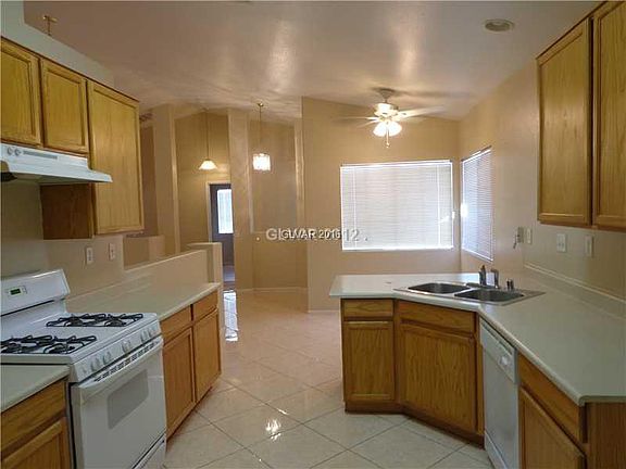 4th image of 3204 Wexford Hill Ct #0