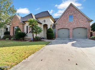 216 Rue De Frejus, Broussard, LA 70518