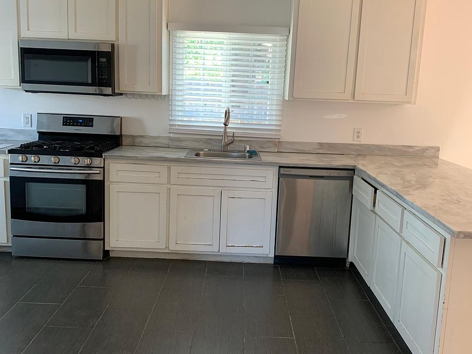 1st image of 5959 Hilltop Dr #1
