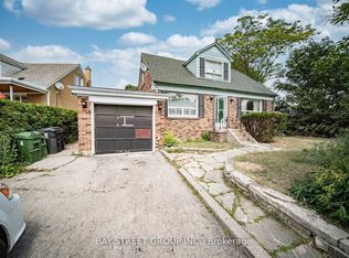 1 Datchet Rd, Toronto, ON M3M 1X4