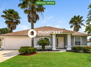 576 Thornberry Rd, Orange Park, FL 32073