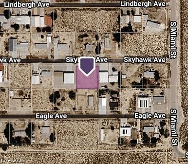 1st image of 899 Skyhawk Ave