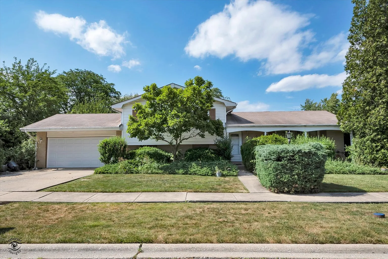 8606 W Sun Valley Dr photo 1