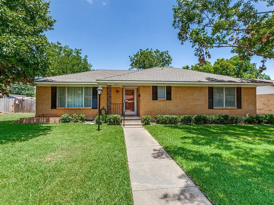 1st image of 821 Branch Dr
